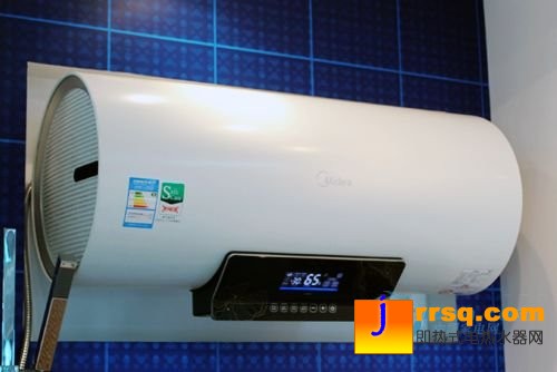 美的熱水器F50-30D3售2299元 視覺享受