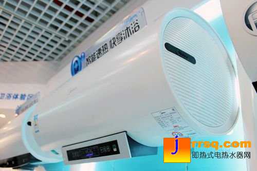 美的F65-30D2熱水器售1880元 超值之選