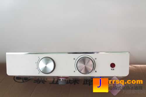 真機(jī)曝光 萬和C6新品雙盾熱水器嘗鮮