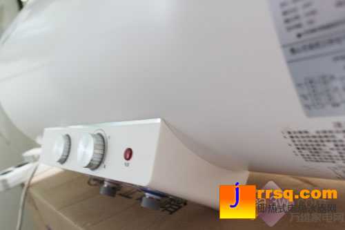 真機(jī)曝光 萬和C6新品雙盾熱水器嘗鮮