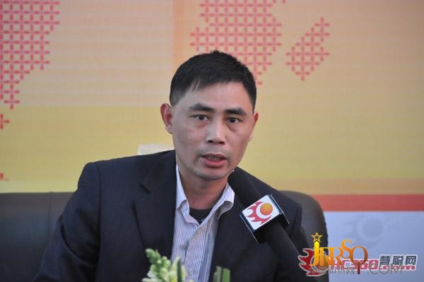 中山比克電器有限公司總經(jīng)理周衛(wèi)紅先生