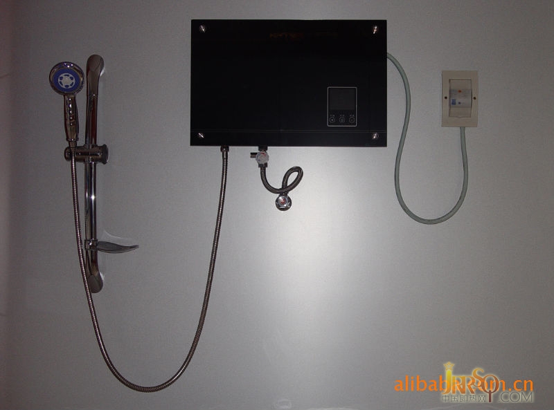 即熱式恒溫HRT-BB電熱水器 3100.00元/臺