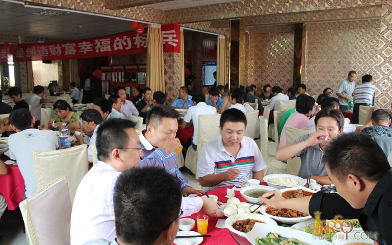 中國(guó)即熱網(wǎng):哈博熱水器2012年金秋皖北研討會(huì)在宿州成功召開(kāi)