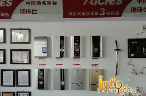 專賣店清明銷售業(yè)績(jī)升溫 預(yù)熱五一長(zhǎng)假促銷