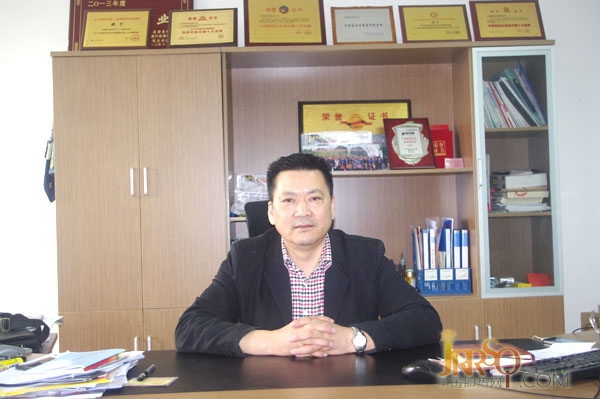 德恩特即熱式電熱水器馮總接受中國(guó)即熱網(wǎng)專訪