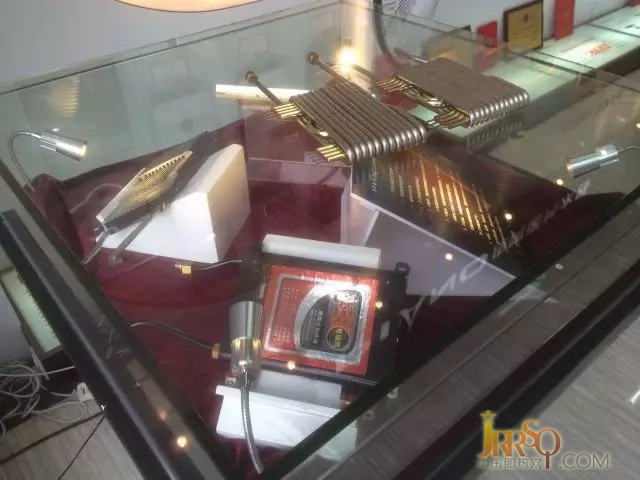 展會直擊  皮阿諾熱水器2016新品閃耀慧聰家電交易會